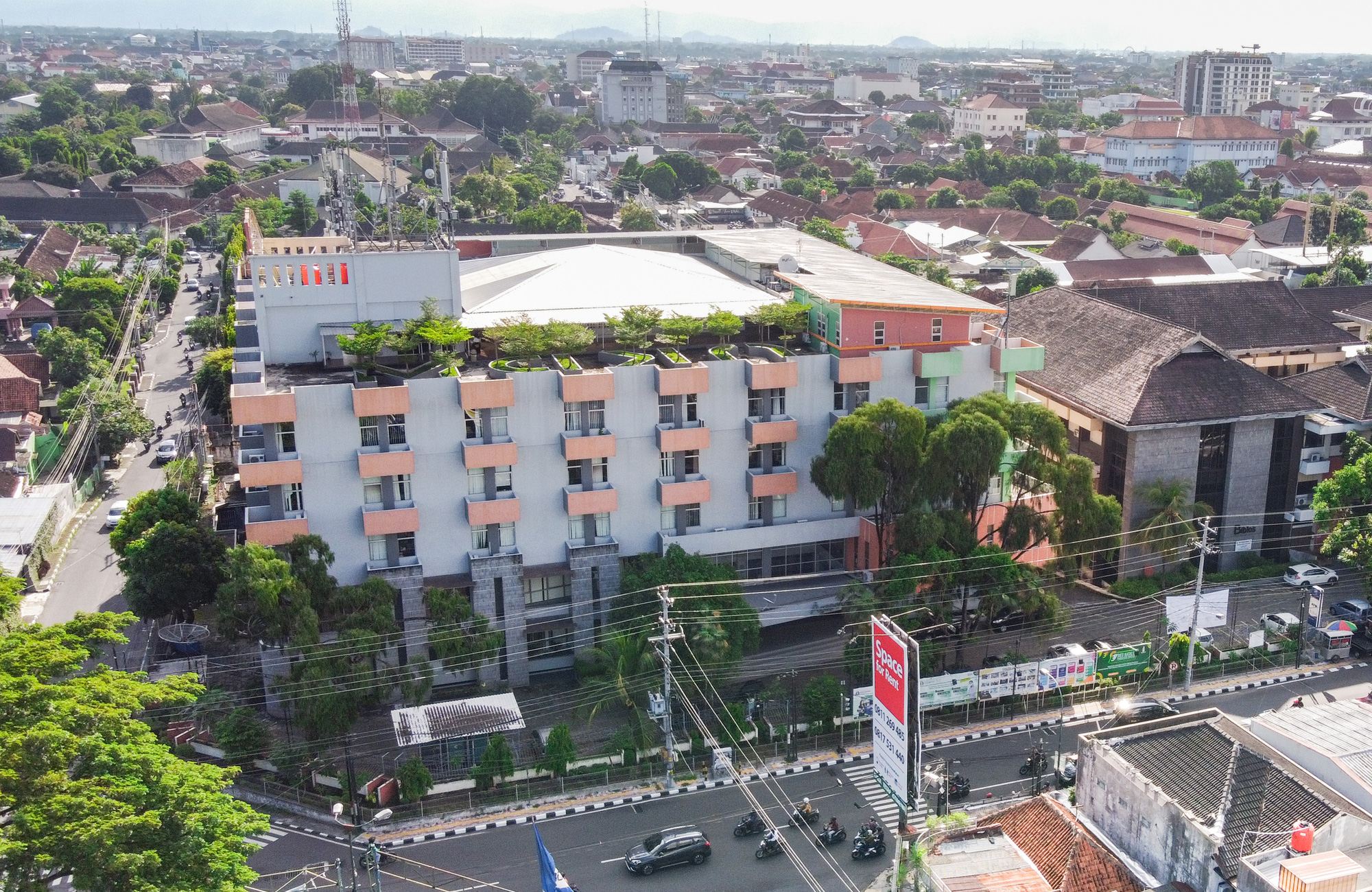 Gedung Fakultas Drone