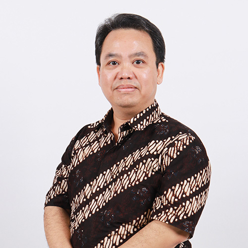 Rev. Hendri Mulyana Sendjaja, M.Hum., Lic.Th