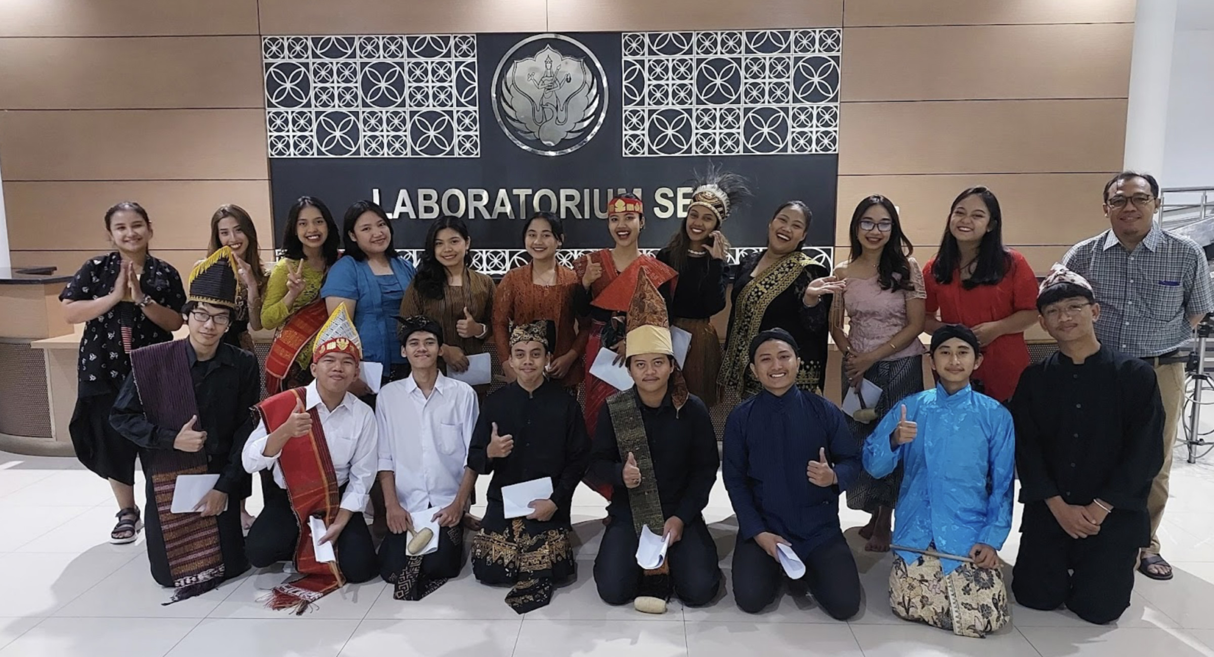 Gamelan Group from the Faculty of Theology UKDW Shines in the 24-Hour Menabuh Performance at ISI Yogyakarta