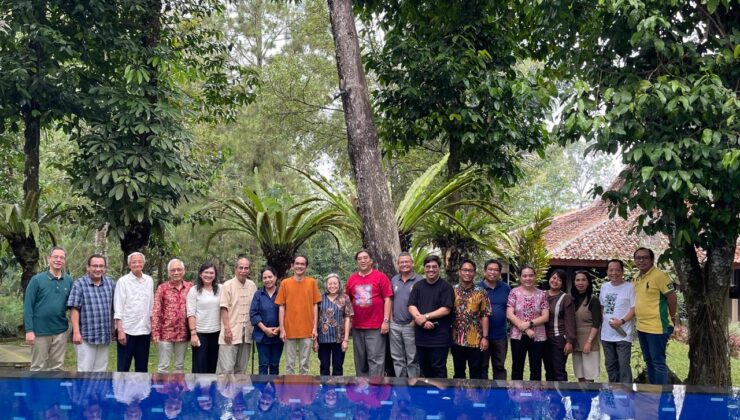 Faculty of Theology UKDW 2024 Annual Meeting: Optimizing Coordination and Fellowship at Kalyana Resort Kaliurang